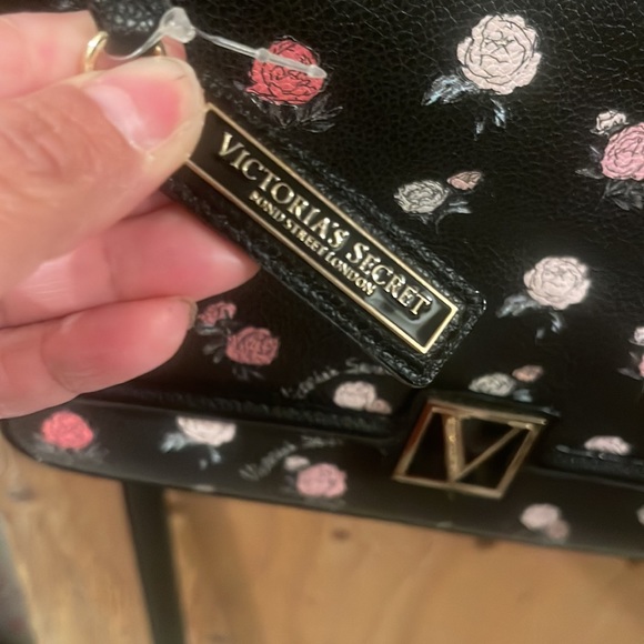 Victoria Secret purse - Picture 4 of 5
